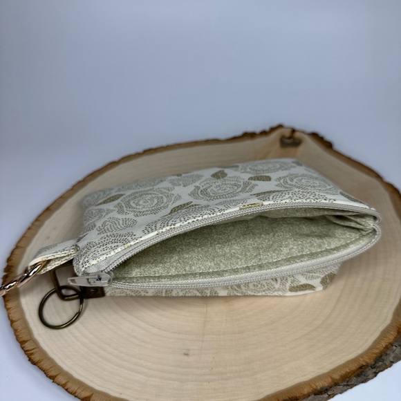 Metallic Gold Floral Rose Zipper Pouch Wristlet with Removable Strap - Picture 3 of 3